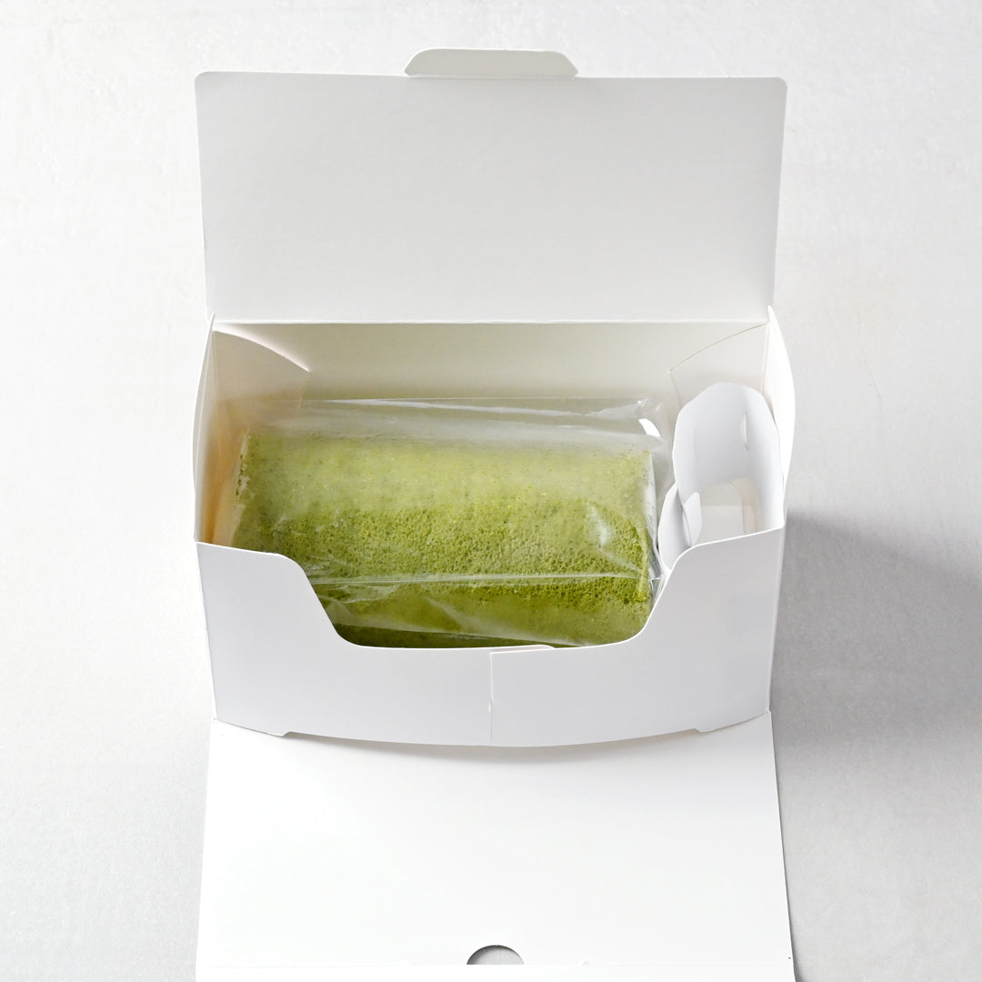 抹茶ロールケーキ